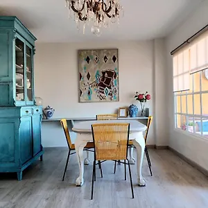  Apartment Sun And Chic Spain