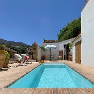 Holiday home Stunning Spanish White Village Private Pool Stunning Views, Saleres